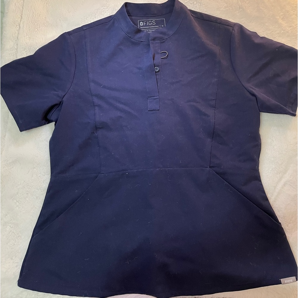 Figs Scrub Top